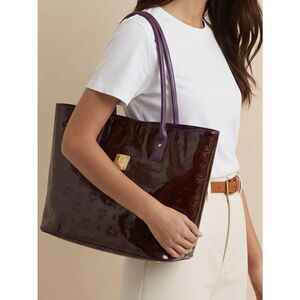 MCM | Visetos Patent Leather Tote Bag Burgundy Purple Purse Authentic